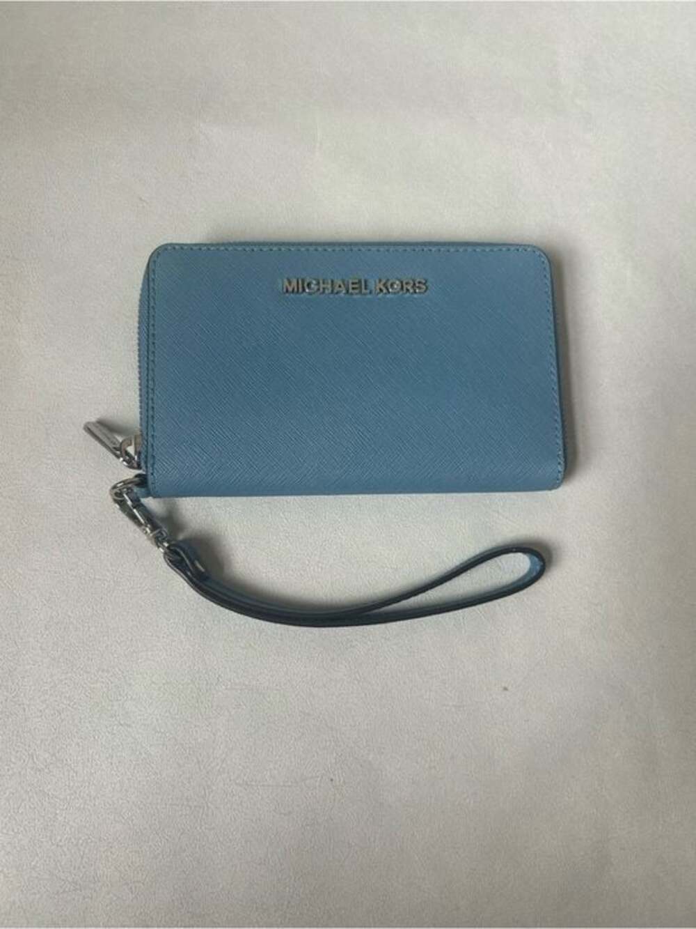 Michael Kors Jet Set Travel Flat Multifunction Phone Case Wristlet Sky Blue - Picture 2 of 6